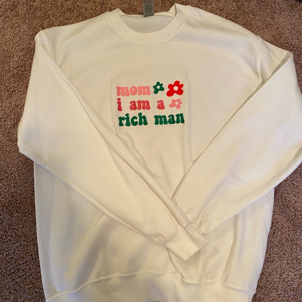 hand stitched white crew🤍